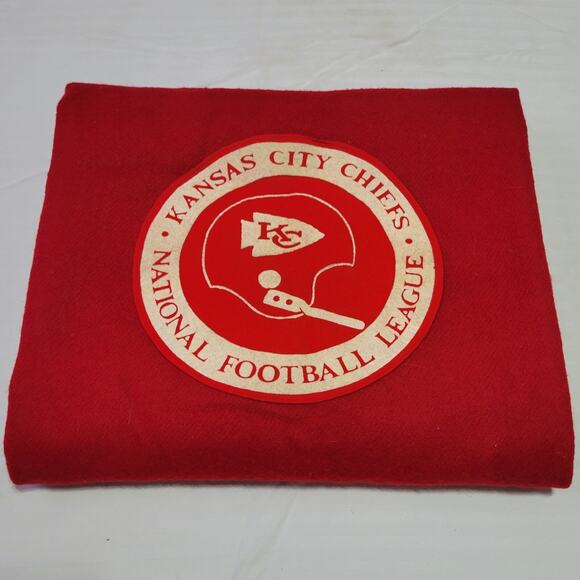 Kansas City CHIEFS Stadium Blanket PENDLETON Retro Red White 50" X 70" Wool - Picture 2 of 13